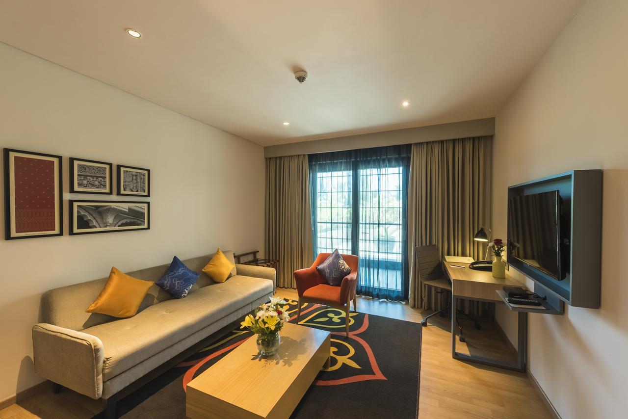 Grand Mercure Mysore - An Accor Brand Dış mekan fotoğraf Living room