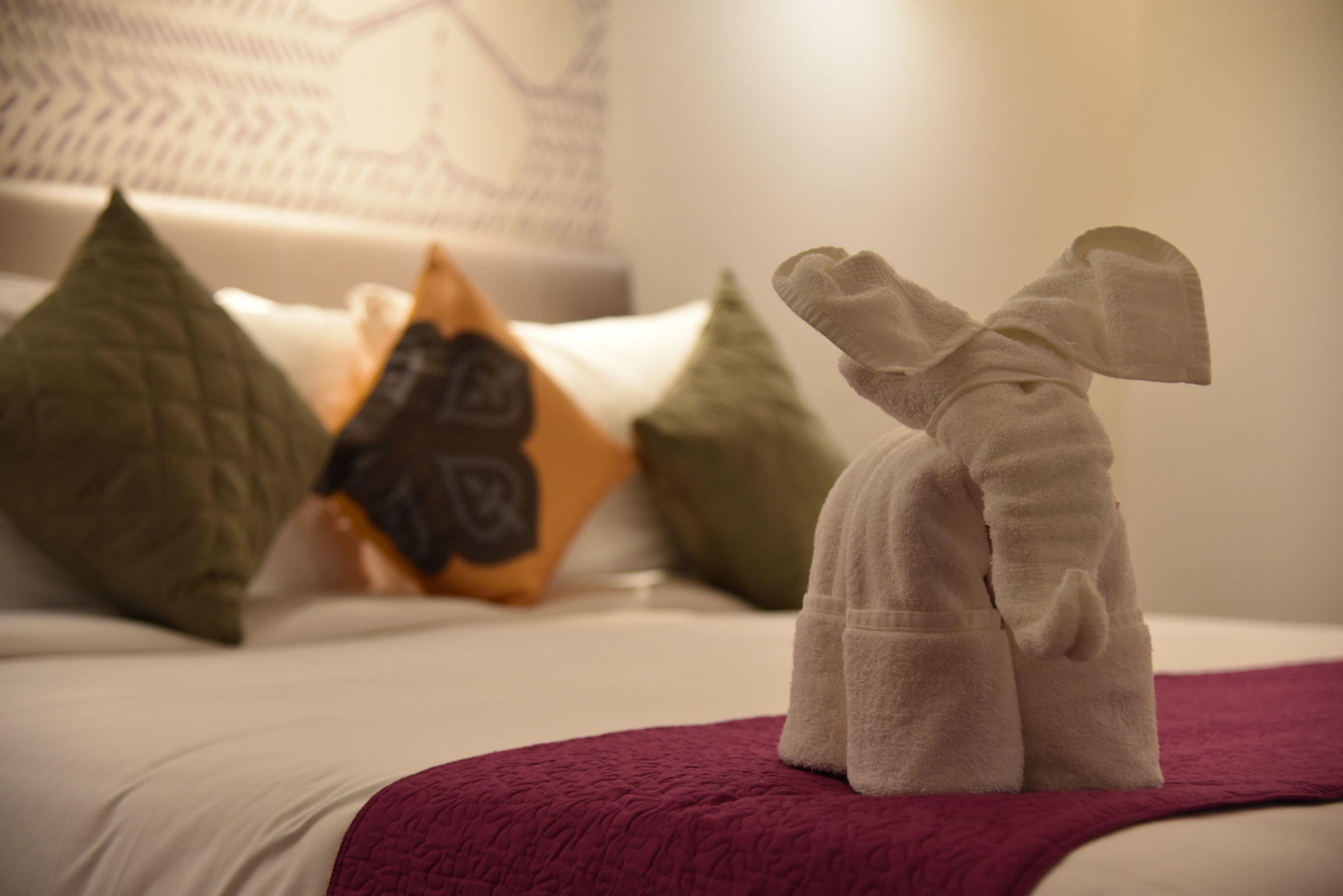 Grand Mercure Mysore - An Accor Brand Dış mekan fotoğraf A towel elephant